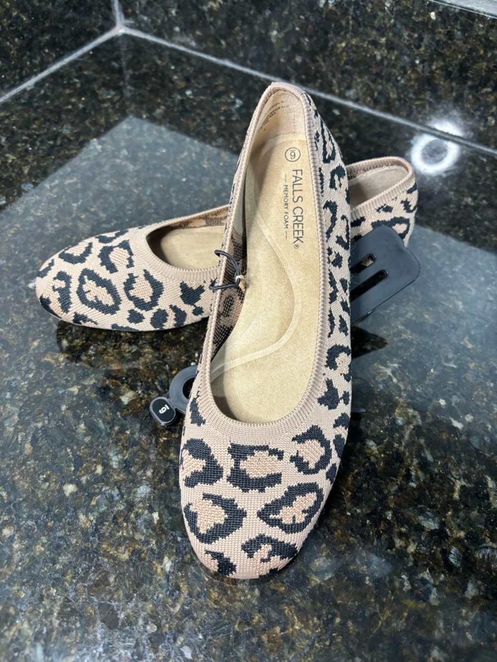 FALLS CREEK NWOT Leopard Print Ballet Flats